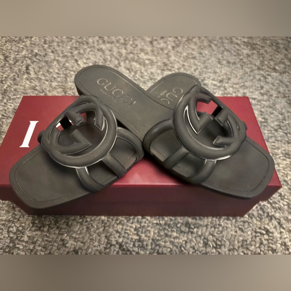 Gucci Black Logo Slide Sandals